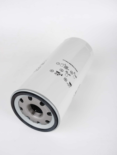 Фильтр масляный P550425